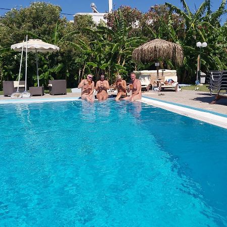 Naturist Angel Nudist Club Hotel - Adults Only Paradeísion Eksteriør billede